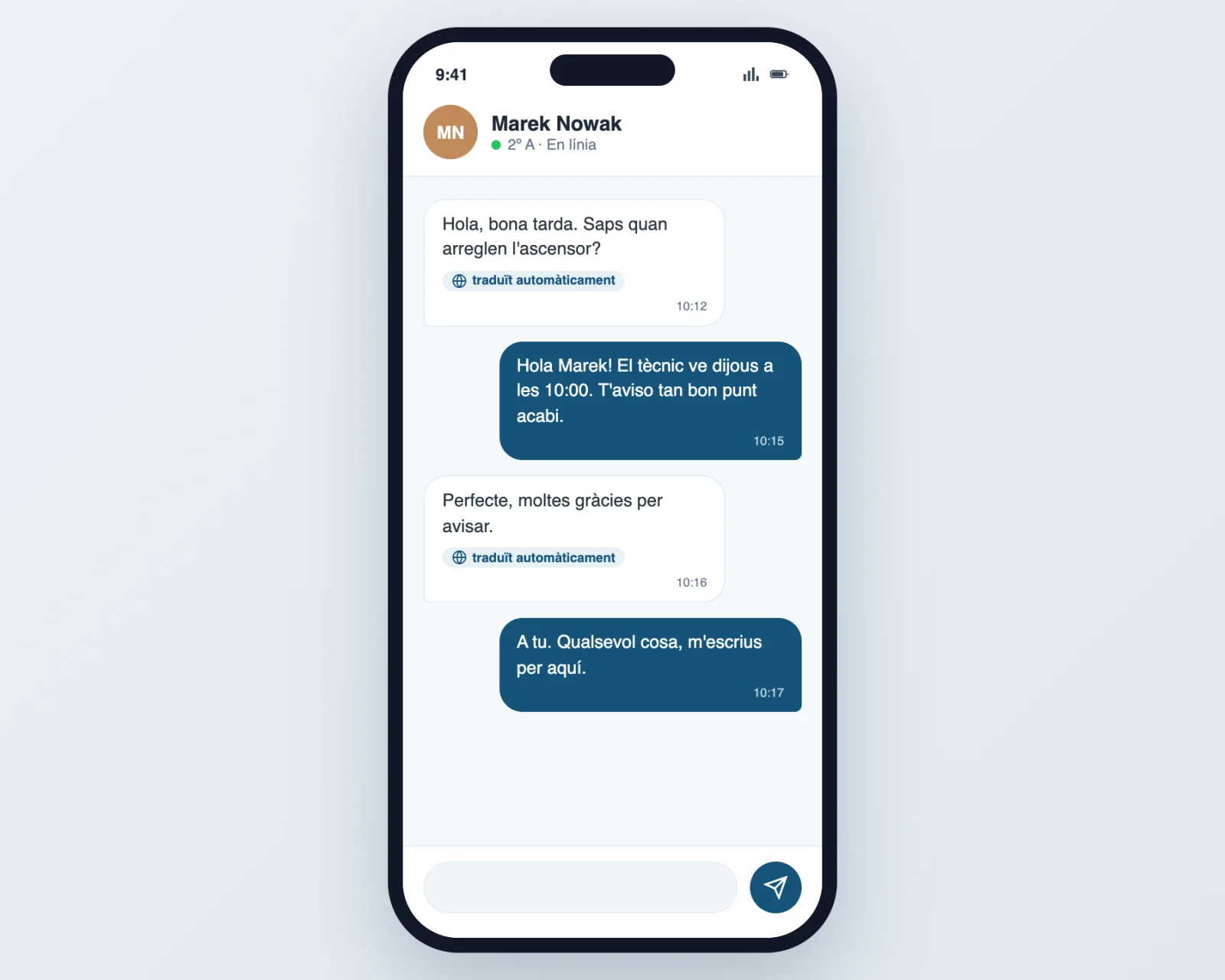 El xat de la comunitat traduït automàticament a l'idioma de cada veí a l'app de Vecinly